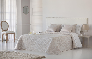 Narzuta żakardowa JVR Tejidos Tebas Beige