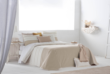 Narzuta żakardowa Antilo Venetto Beige