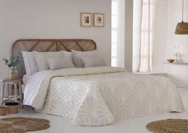 Narzuta pikowana JVR Tejidos Luxor Beige