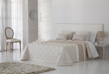 Narzuta żakardowa JVR Tejidos Corinto Beige