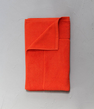 Mata łazienkowa Sylvie Thiriez Uni Vermillon