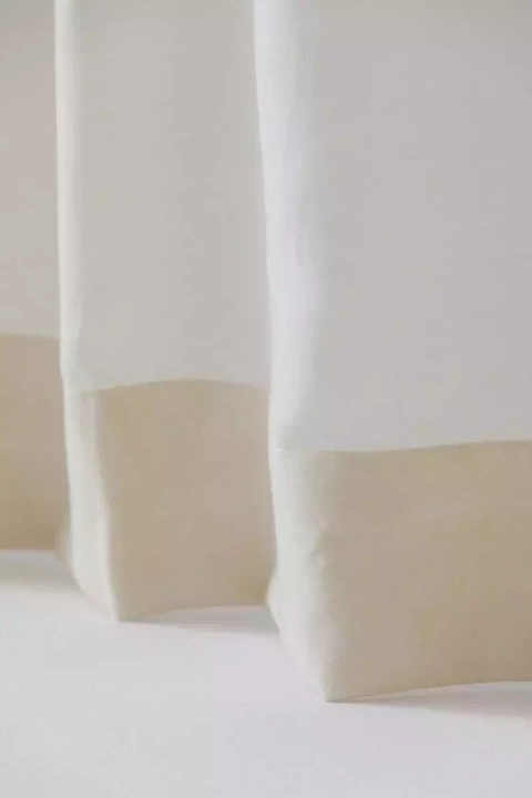 Firany Cosmonova Eva Ivory