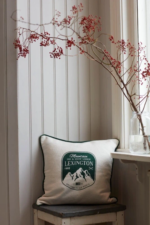 Poszewka dekoracyjna Lexington Mountain Logo