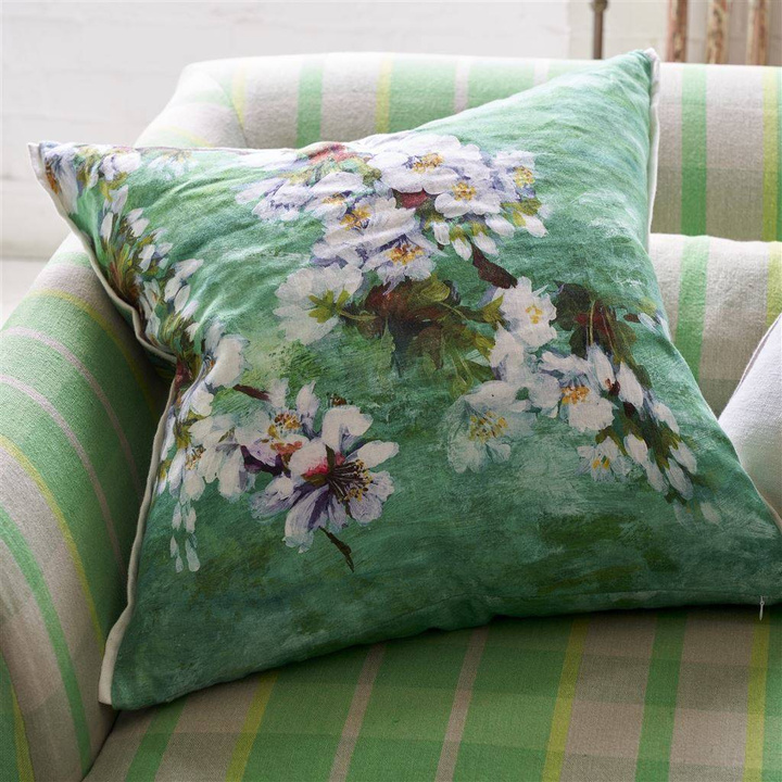 Poduszka dekoracyjna Designers Guild Fleur D'Assam Emerald