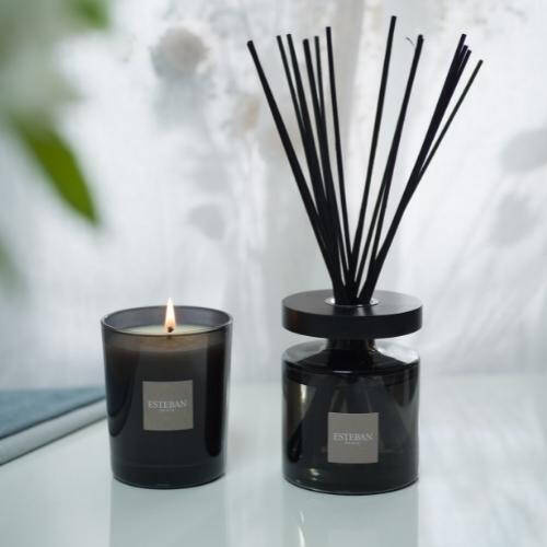 Świeca zapachowa Esteban Paris Pur Lin 180g