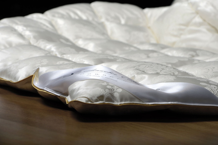 Kołdra puchowa Seidenweber Cannes Letnia (100% puch, 100% tkanina jedwabna)