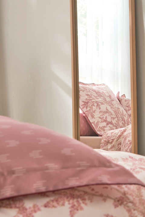 Poszewka satynowa Sanderson Broceliande Framboise