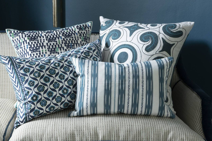 Poduszka dekoracyjna William Yeoward Zaley Indigo