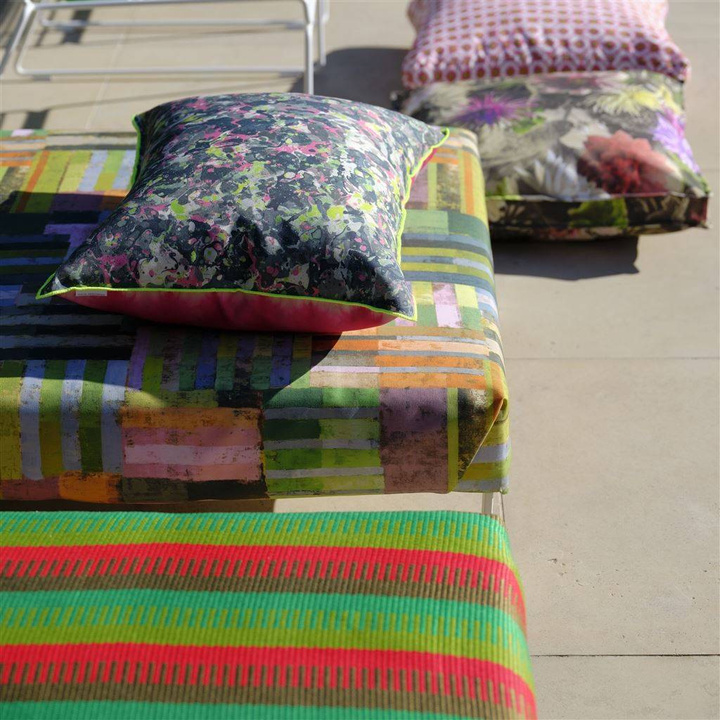 Poduszka dekoracyjna Designers Guild Outdoor Odisha Graphite