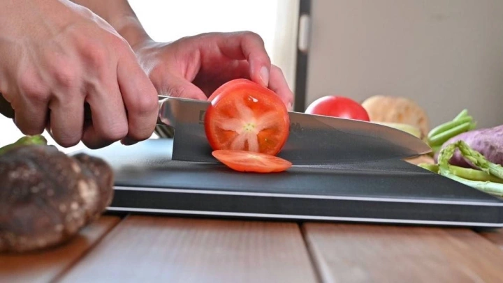 Kompozytowa deska do krojenia Hasegawa FPEL18-3926 390x260x18 mm czarna