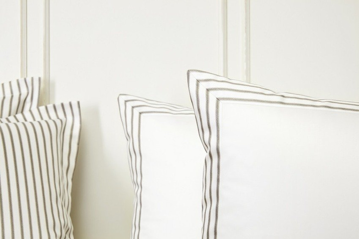 Poszewka satynowa Elegante Hastings Gold 100% bawełna