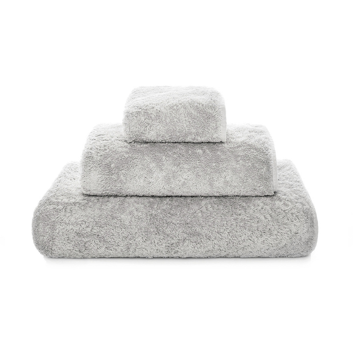 Ręcznik Graccioza Egoist Silver Ostatnie Sztuki