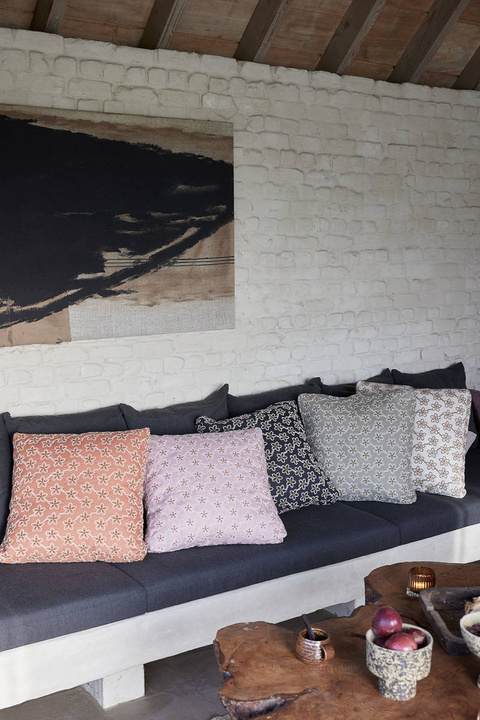 Poduszka dekoracyjna Alexandre Turpault Fleurs Black