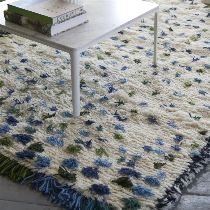 Dywan ręcznie tkany Designers Guild Valais Cobalt