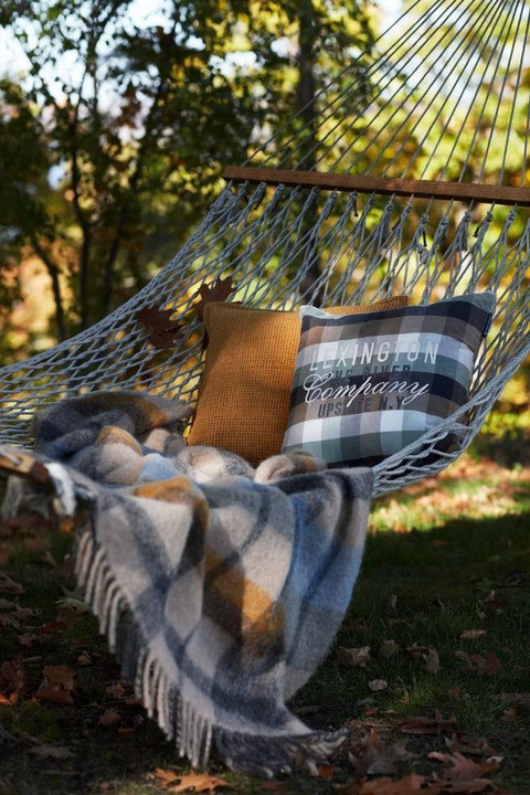 Poszewka dekoracyjna Lexington Structured Mustard