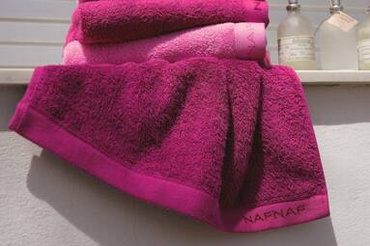 Ręcznik Naf Naf Random Fuchsia