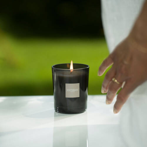 Świeca zapachowa Esteban Paris Pur Lin 180g