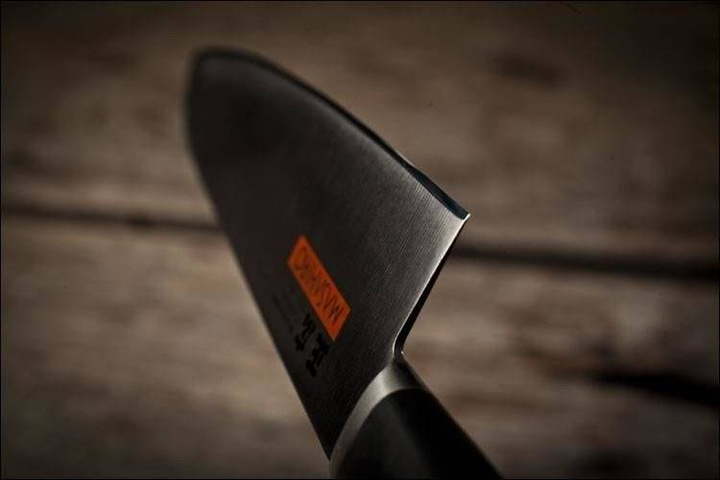 Nóż Masahiro MV-H Santoku 175 mm 