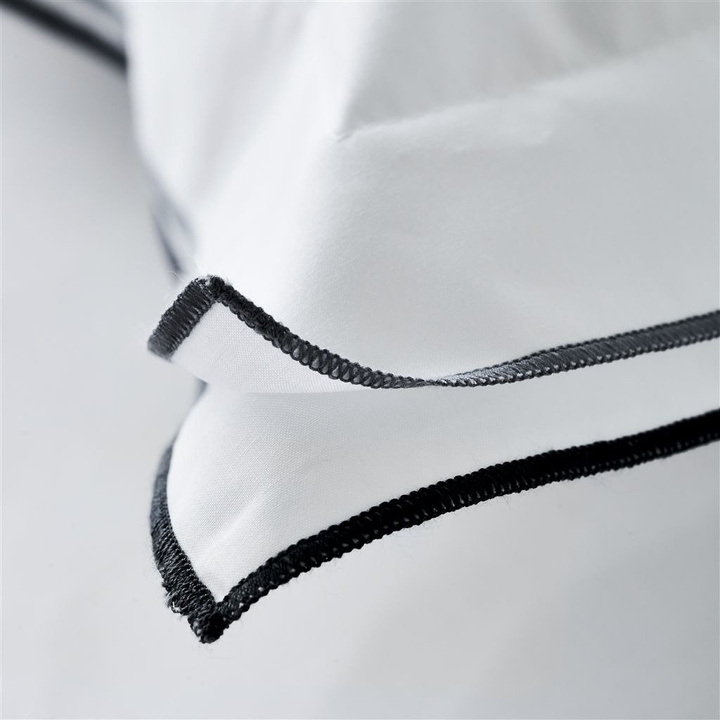 Poszewka perkalowa Designers Guild Astor Graphite