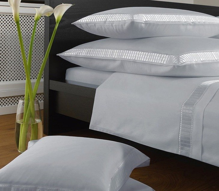 Poszewka satynowa Elegante Saphir Silver