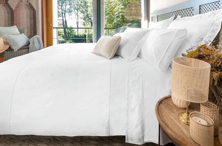 Poszewka perkalowa z plisą Bovi Margot White