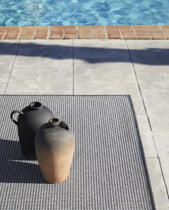 Dywan zewnętrzny Rols Terra Atacama Iron Linen pod wymiar
