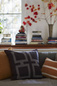 Poszewka dekoracyjna Lexington Graphic Dark Grey