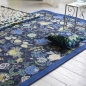 Dywan ręcznie tkany Designers Guild Brocart Decoratif Indigo