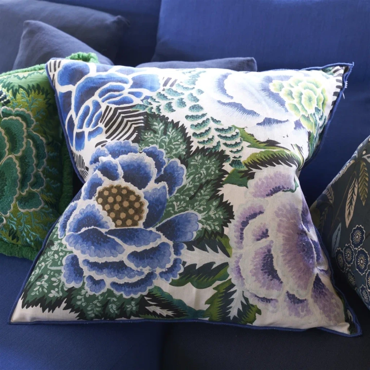 Poduszka dekoracyjna Designers Guild Rose De Damas Cobalt