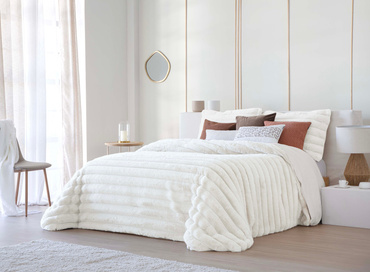 Narzuta Antilo Fundeco Cedric Blanco