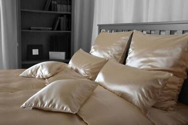 Prześcieradło jedwabne ze ściągaczem Seidenweber Helios Tussah Classic