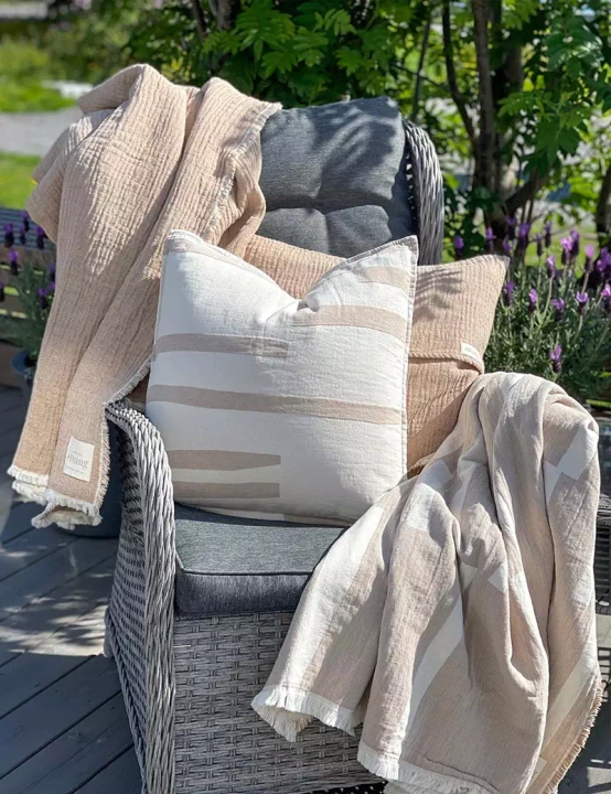 Poszewka dekoracyjna Elvang Lyme Grass Beige