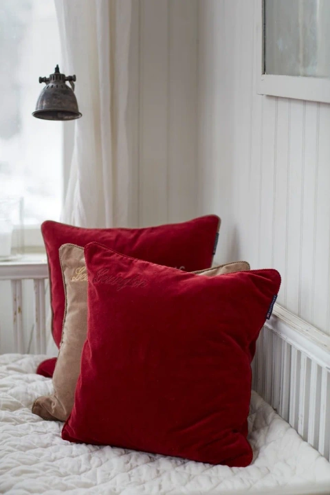 Poszewka dekoracyjna Lexington Velvet Red