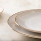 Talerz Costa Nova Taormina White Gold 27 cm