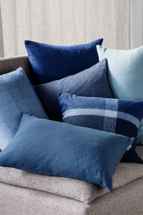 Poszewka dekoracyjna Elvang Horizon Dark Blue