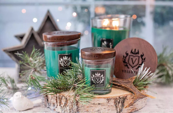 Świeca zapachowa Vellutier Siberian Pine Forest