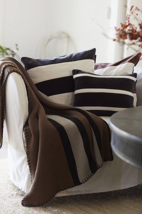 Poszewka dekoracyjna Lexington Block Striped Brown