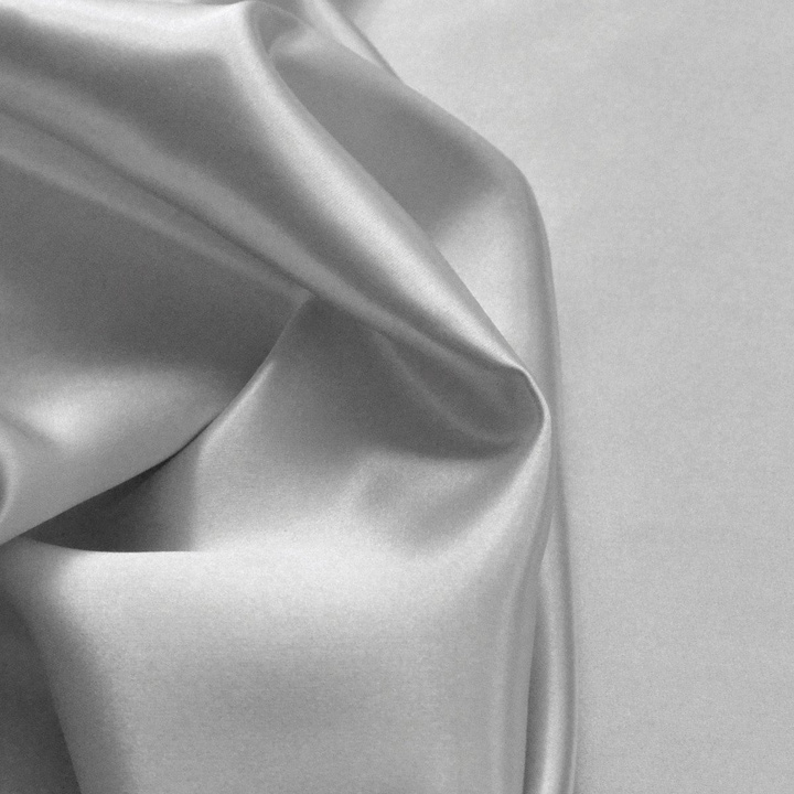 Poszewka jedwabna Seidenweber Helios Ash Superior