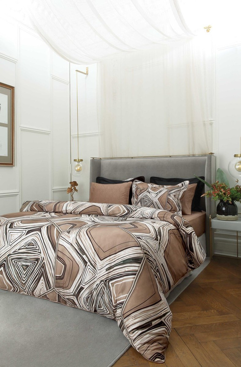 Prześcieradło satynowe ze ściągaczem Valeron Verdon