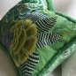 Poduszka dekoracyjna Designers Guild Rose De Damas Embroidered Jade