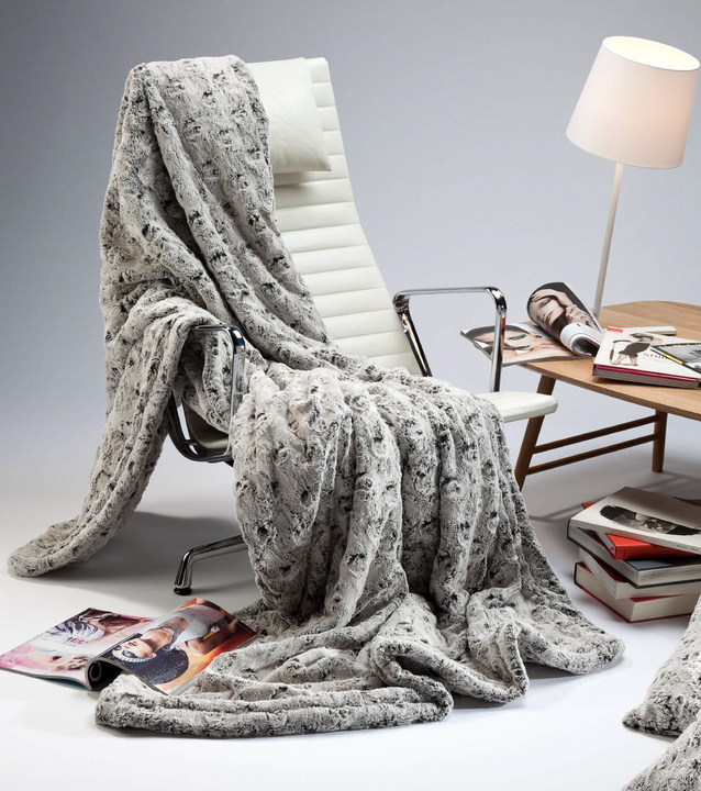 Pled futrzany Deckenkunst Frost Schwarz Premium