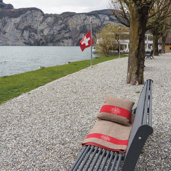 Koc wełniany Eskimo Armeedecke Edelweiss