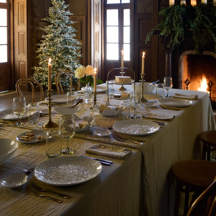 Talerz do serwowania Costa Nova White Silvina 32 cm