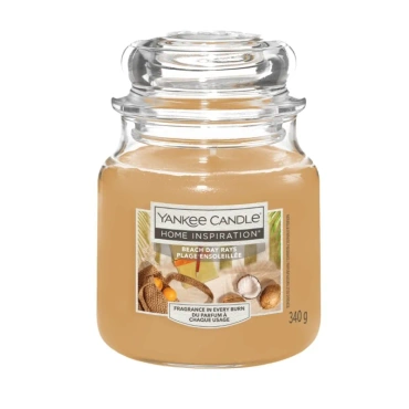 Świeca zapachowa Yankee Candle Beach Day Rays średnia