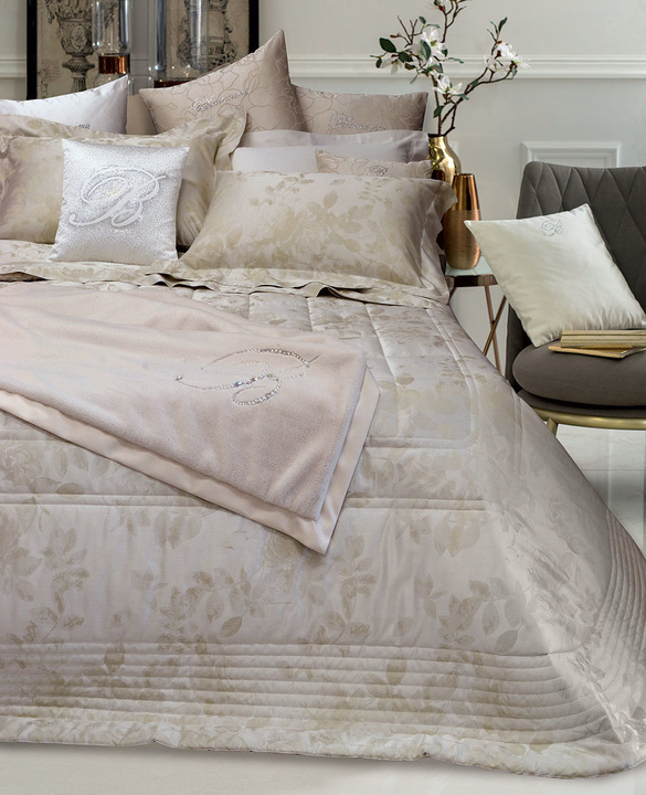 Narzuta żakardowa Blumarine Lady - 3 kolory