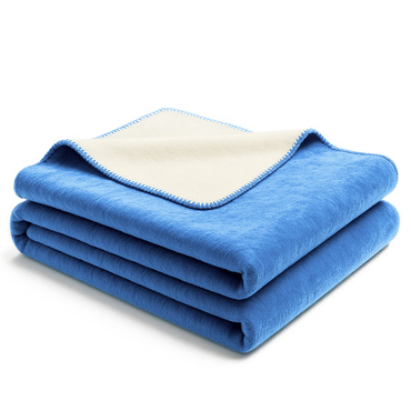 Koc Moca dwustronny niebiesko - kremowy