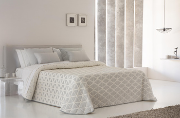 Narzuta pikowana JVR Tejidos Nilo Beige