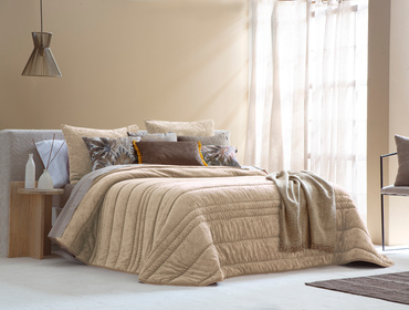 Narzuta Antilo Nui Arena