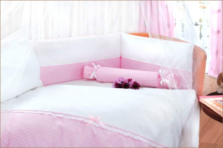 Ochraniacz do łóżeczka Bebelini Sweet Dotti Pink