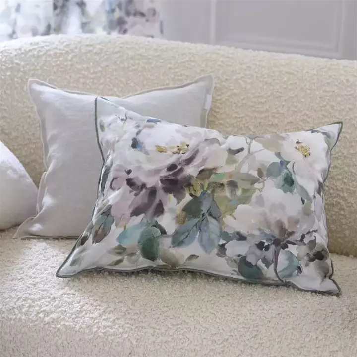 Poduszka dekoracyjna Designers Guild Thelma's Garden Celadon